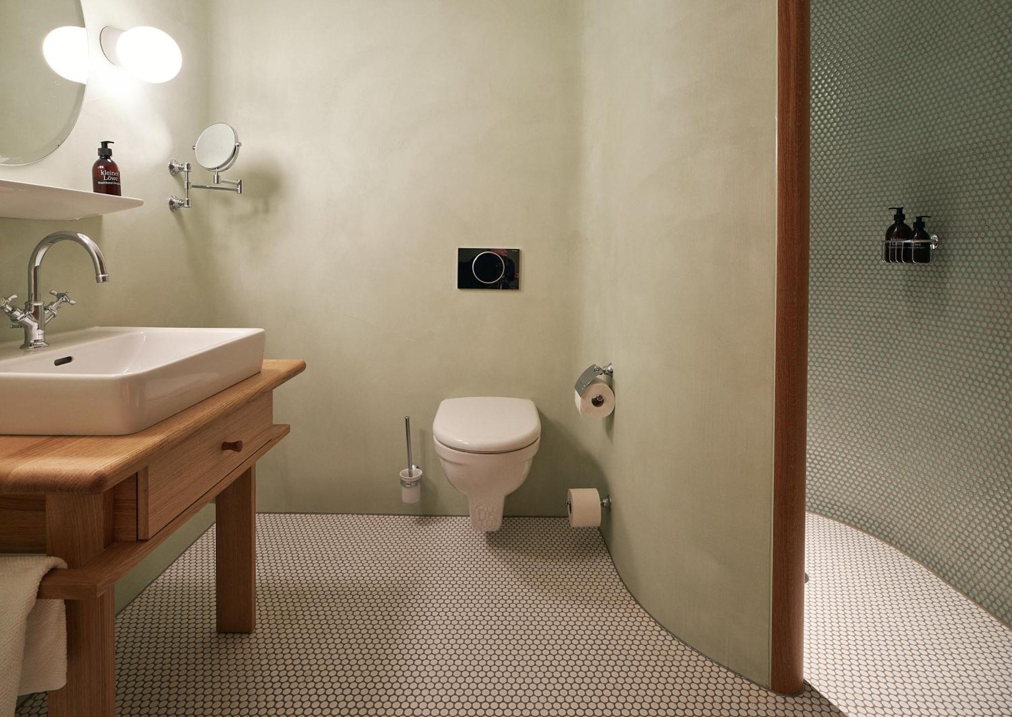 Kleiner Loewe - Stadthotel بريجنتس المظهر الخارجي الصورة
